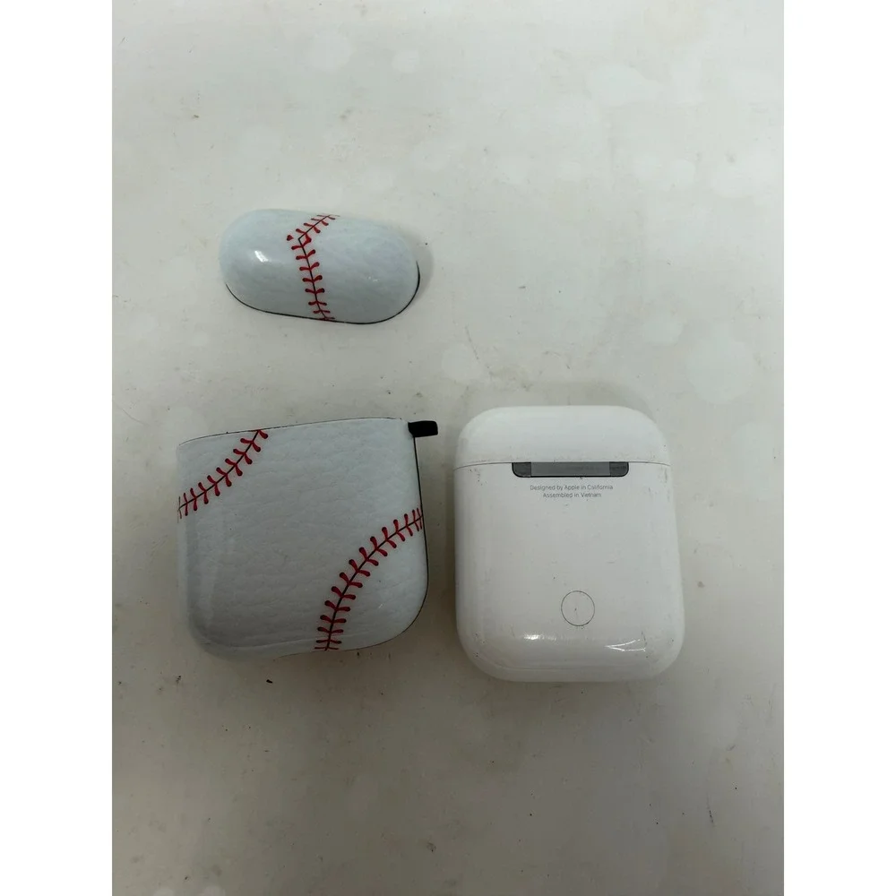 Apple AirPods 2nd Gen A2031 A1602 White with Baseball Stitching Silicone Case. E